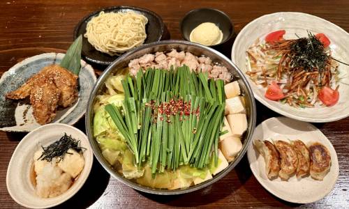 博多もつ鍋でんの2500円コース